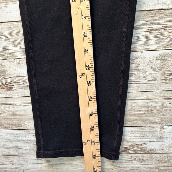 Athleta Cropped Leggings LARGE - Picture 4 of 6